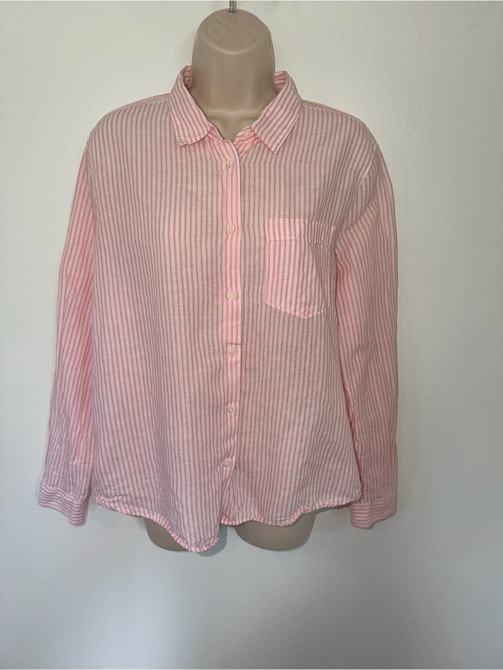 Banana Republic Pink and White Striped Button-Down Shirt